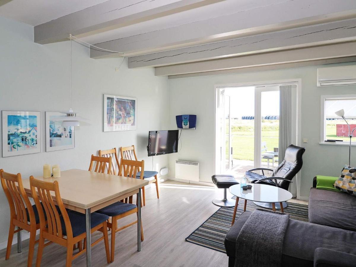 6 Person Holiday Home In Hadsund Екстер'єр фото