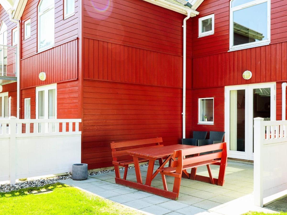 6 Person Holiday Home In Hadsund Екстер'єр фото