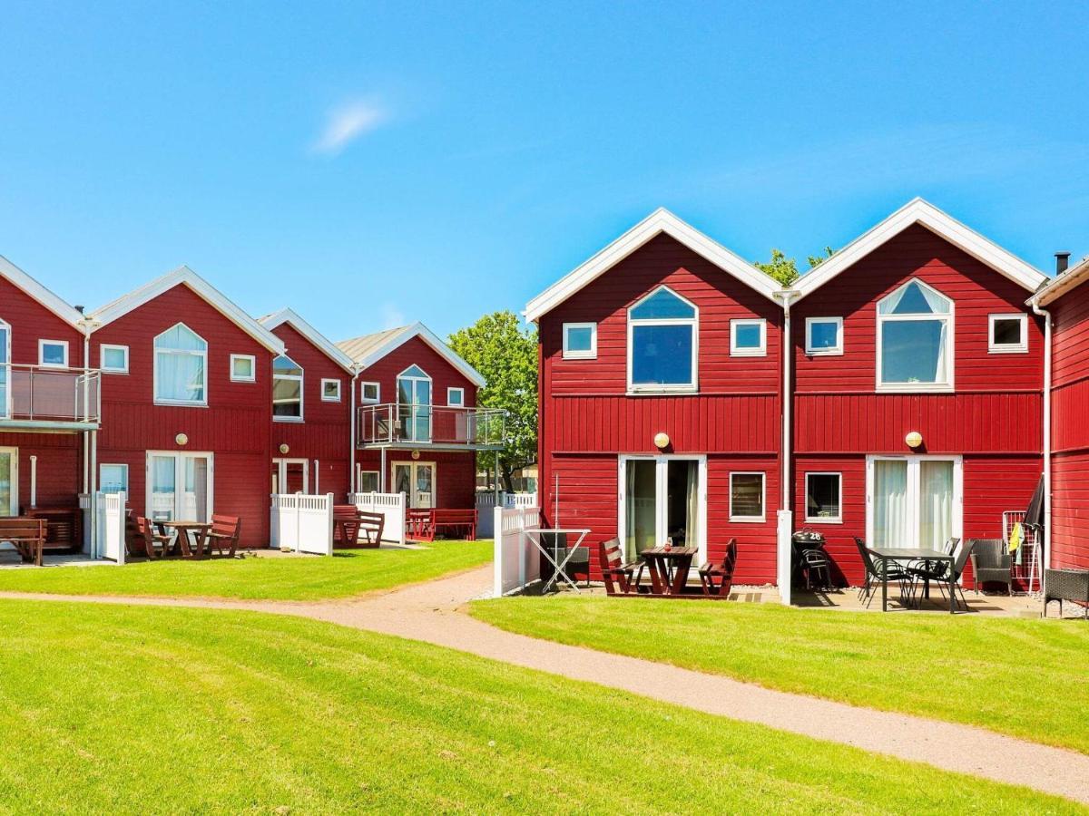 6 Person Holiday Home In Hadsund Екстер'єр фото